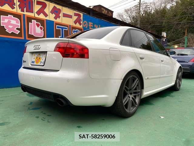 Audi RS4 2006-12 231169-6