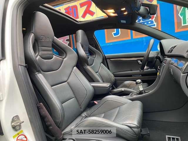 Audi RS4 2006-12 231169-10