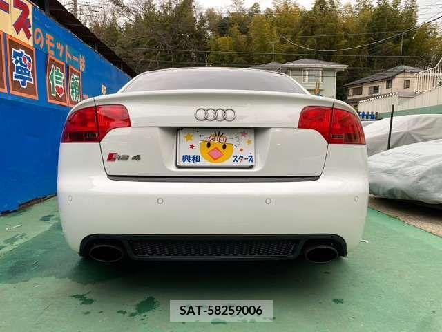 Audi RS4 2006-12 231169-5