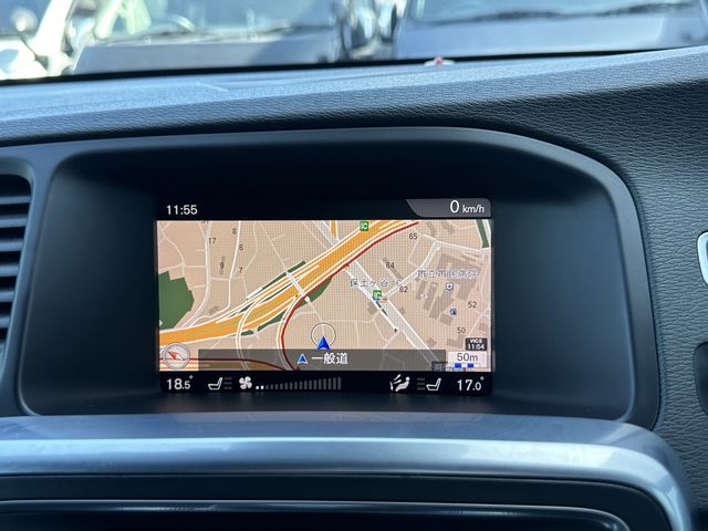 Volvo V60 2017-08 19903-22