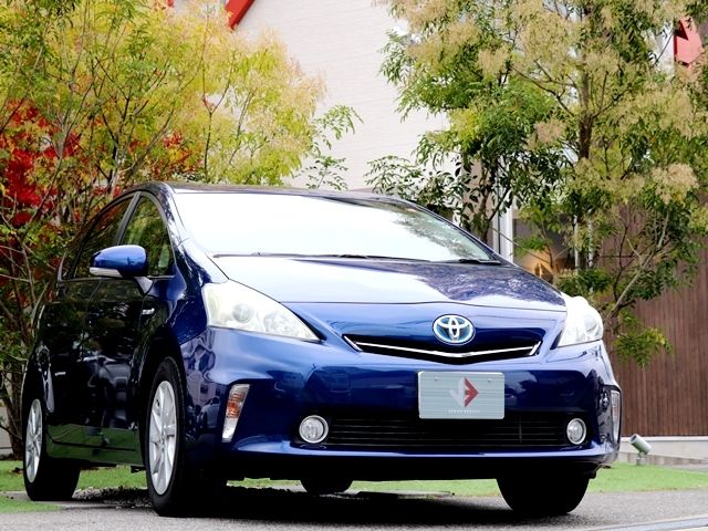 Toyota PRIUS ALPHA 2012-01 14421-6