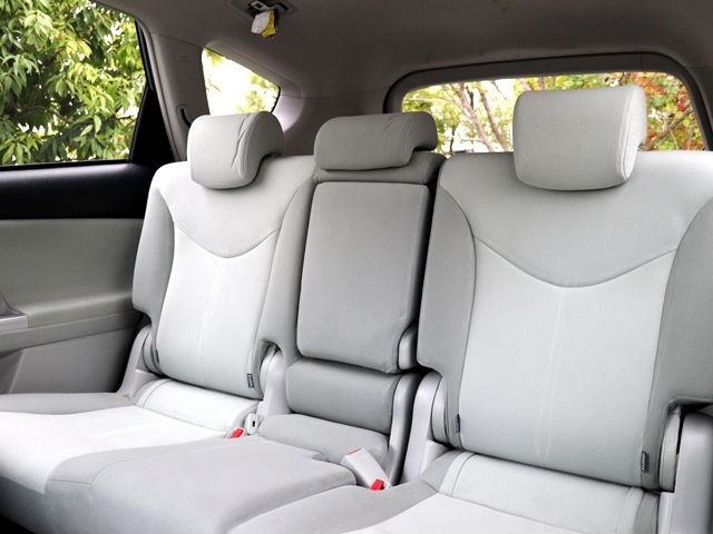 Toyota PRIUS ALPHA 2012-01 14421-26