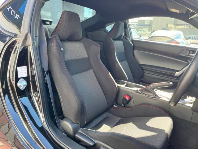 Toyota 86 2012-05 185308-8