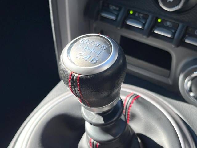 Toyota 86 2012-05 185308-2