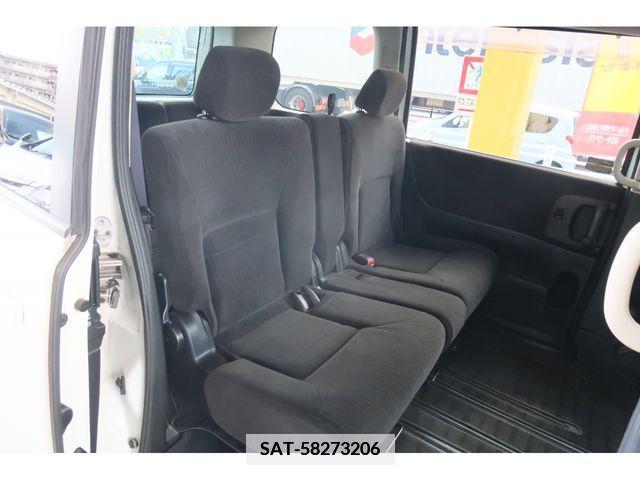 Nissan SERENA 2010-01 384295-23