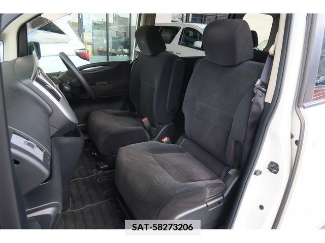 Nissan SERENA 2010-01 384295-22