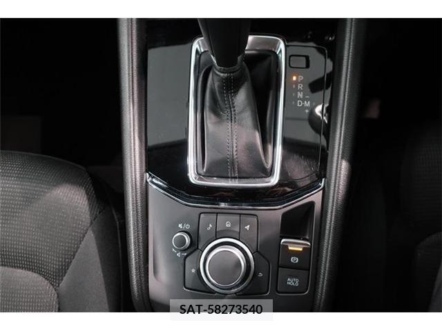 Mazda CX-5 2022-04 217945-17