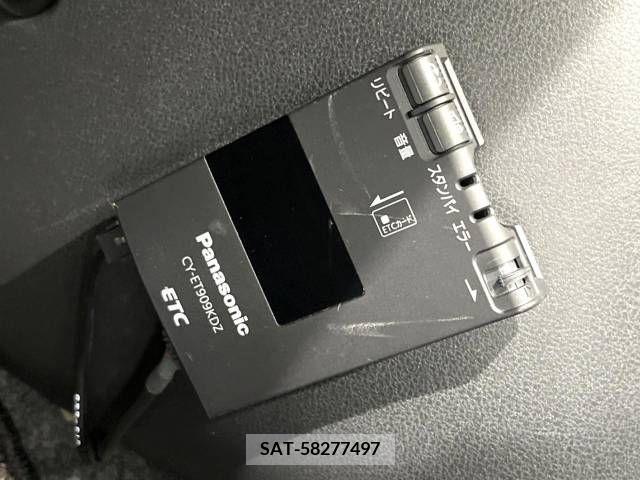 Nissan NOTE 2014-06 327842-6