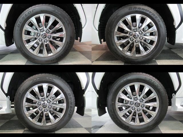 Toyota LAND CRUISER 2022-05 3944-26