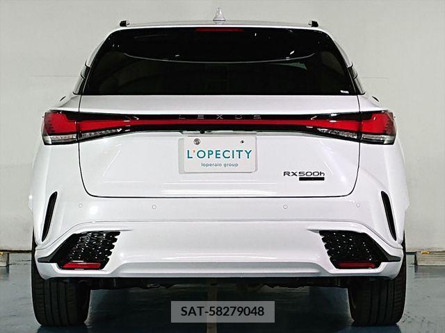 Lexus RX 2023-08 219883-3