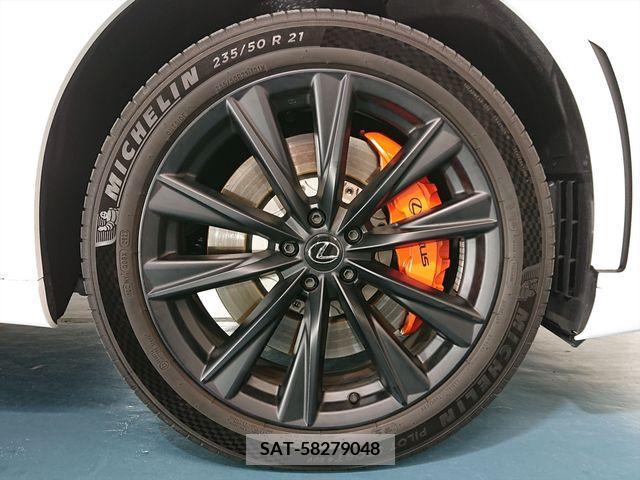 Lexus RX 2023-08 219883-4