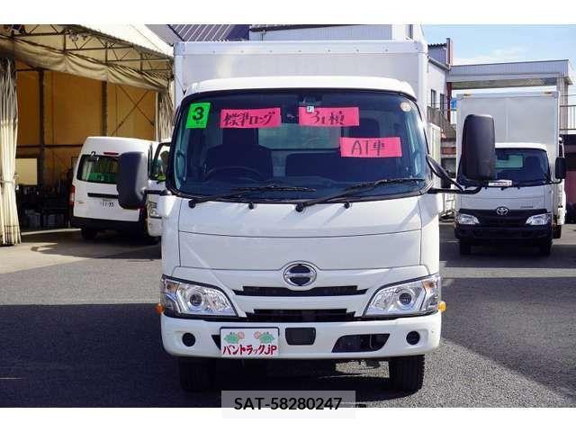 Hino DUTRO 2021-07 203367-1