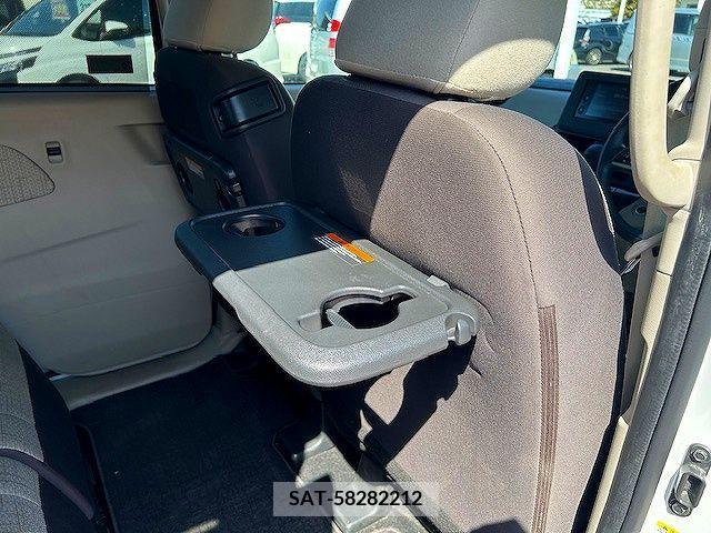 Nissan ROOX 2021-03 214715-17