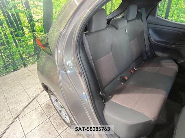 Toyota YARIS 2020-10 216038-9