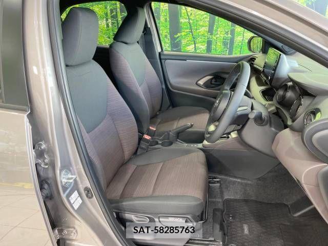 Toyota YARIS 2020-10 216038-8