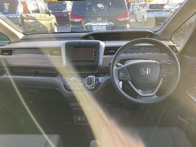 Honda FREED HYBRID 2022-02 189106-3