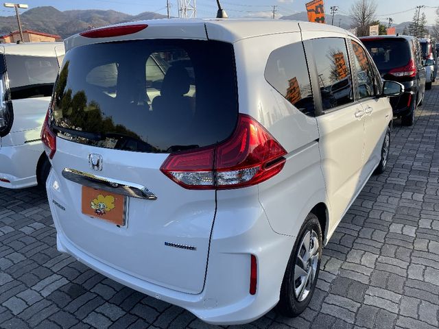 Honda FREED HYBRID 2022-02 189106-2