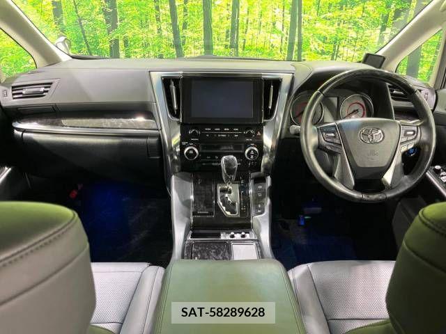 Toyota ALPHARD 2022-10 299572-1
