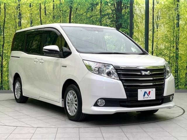 Toyota NOAH HYBRID 2015-07 10582-16