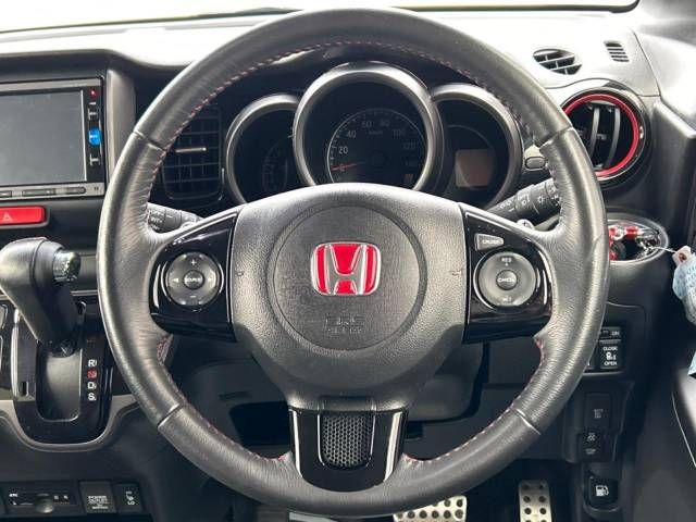 Honda N BOX CUSTOM 2016-09 12685-11