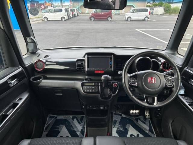 Honda N BOX CUSTOM 2016-09 12685-1