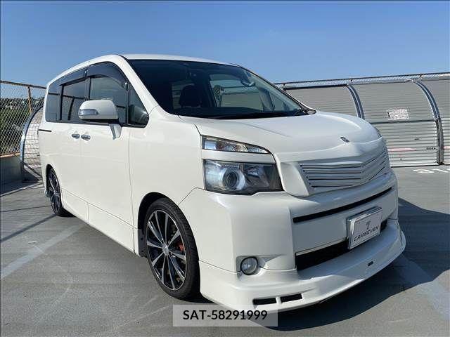 Toyota VOXY 2011-08 370431-21