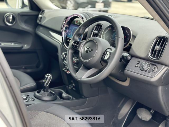 Bmw MINI 2022-08 319563-3