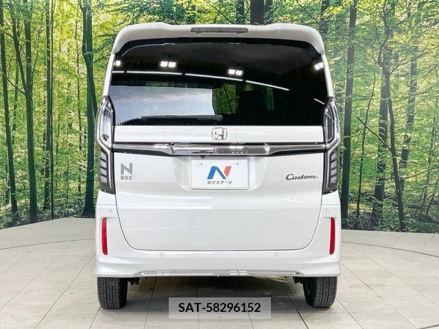 Honda N BOX CUSTOM 2022-08 307419-15