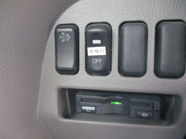 Mitsubishi CANTER 2021-04 186226-18