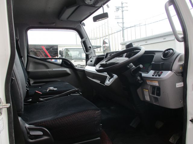 Mitsubishi CANTER 2021-04 186226-20