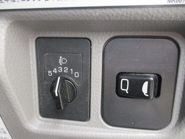 Mitsubishi CANTER 2021-04 186226-19