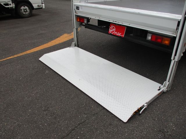 Mitsubishi CANTER 2021-04 186226-9
