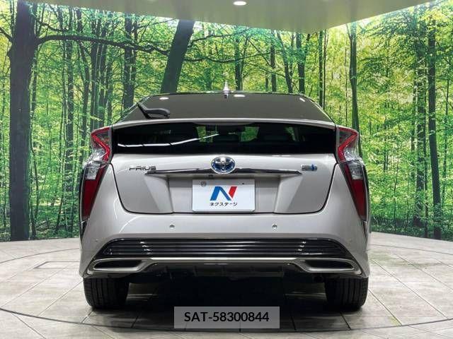 Toyota PRIUS 2016-03 366553-15