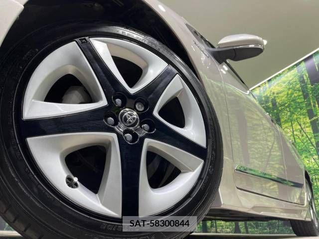 Toyota PRIUS 2016-03 366553-13