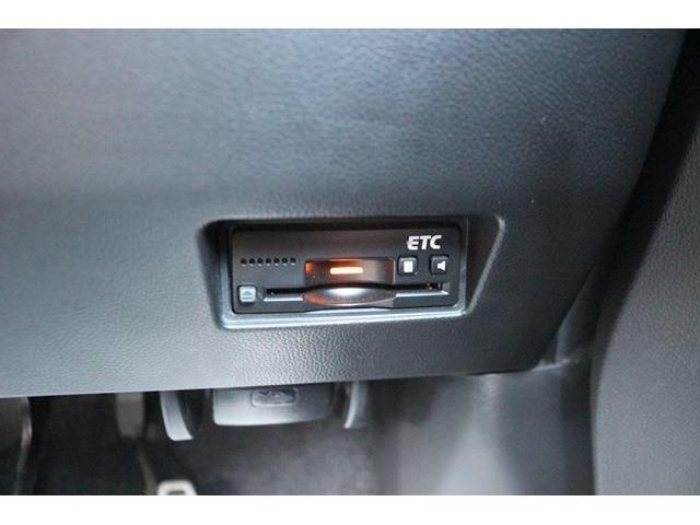 Suzuki SWIFT 2018-06 196342-14