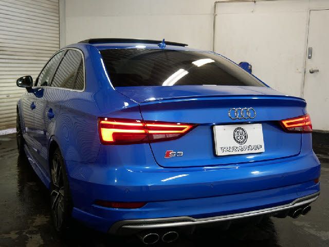 Audi S3 2018-05 12858-2