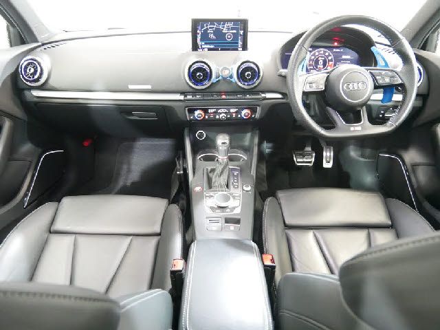 Audi S3 2018-05 12858-1