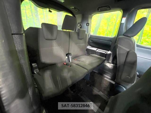 Toyota ESQUIRE 2019-08 390658-10