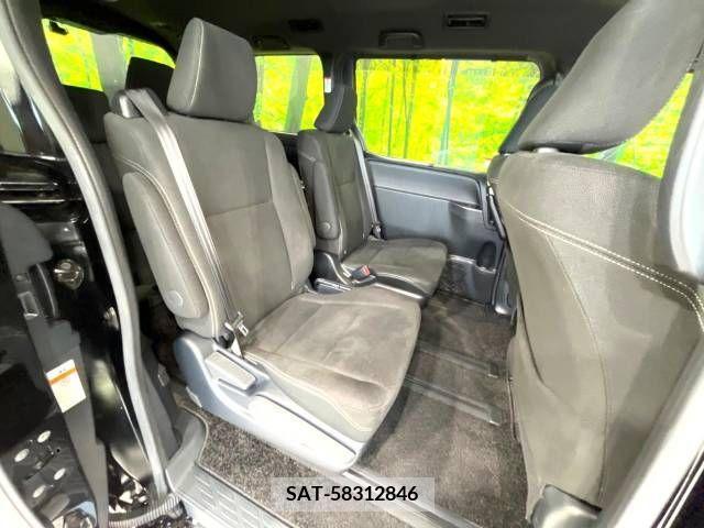 Toyota ESQUIRE 2019-08 390658-9