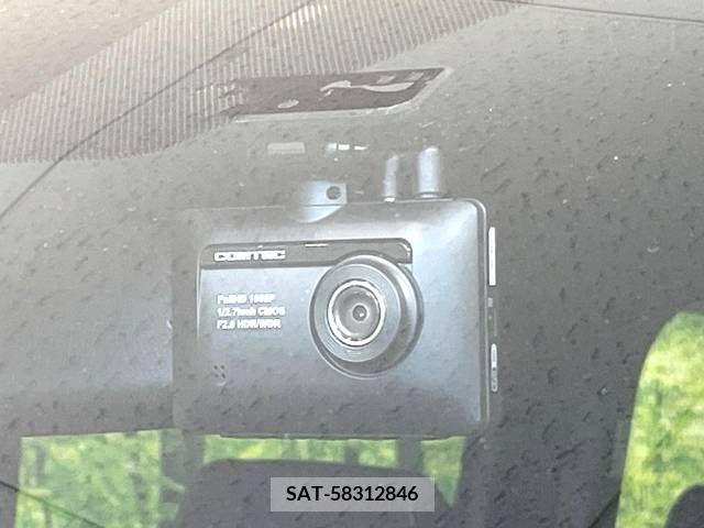 Toyota ESQUIRE 2019-08 390658-6