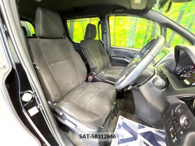 Toyota ESQUIRE 2019-08 390658-8