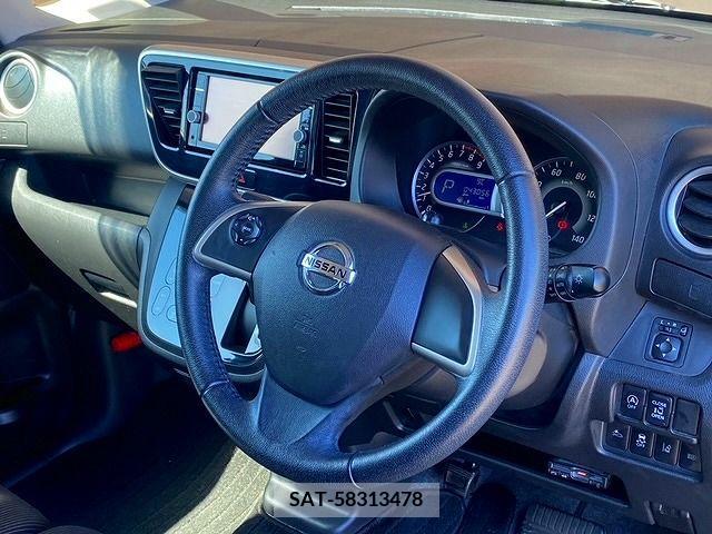 Nissan ROOX 2019-02 323902-7