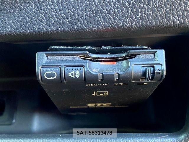 Nissan ROOX 2019-02 323902-11