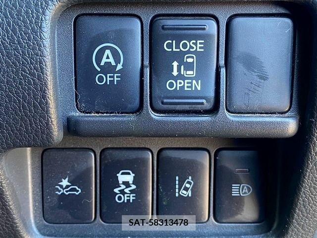 Nissan ROOX 2019-02 323902-10