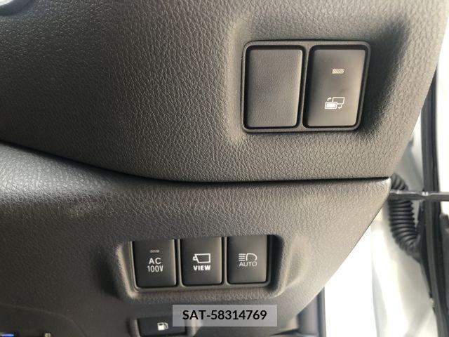 Toyota C-HR 2021-12 234247-5