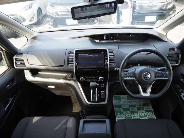 Nissan SERENA 2016-09 16024-5