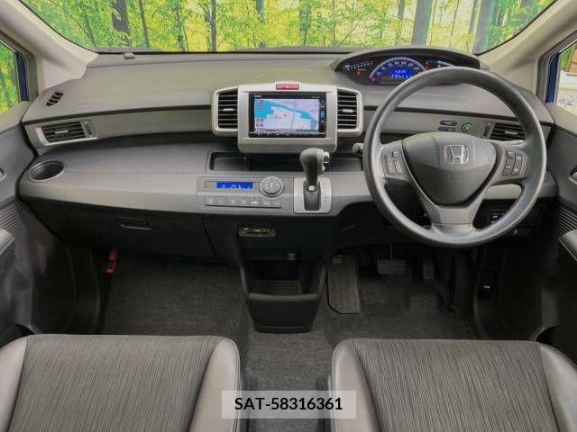 Honda FREED 2015-10 270411-1