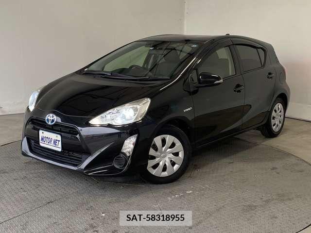 Toyota AQUA 2015-08 214641-4