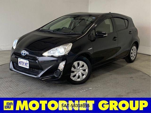 Toyota AQUA 2015-08 214641-0