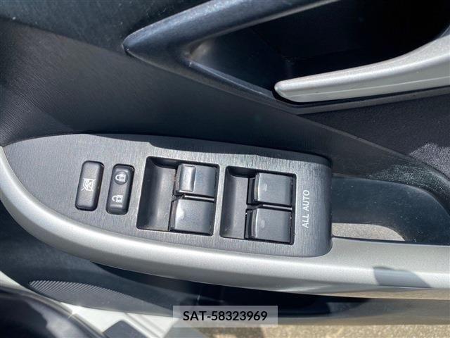 Toyota PRIUS 2014-03 349951-13